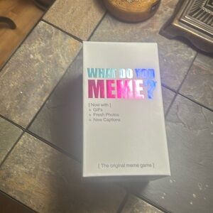 WHAT DO YOU MEME? Core Game (New Edition) Now Including GIF's